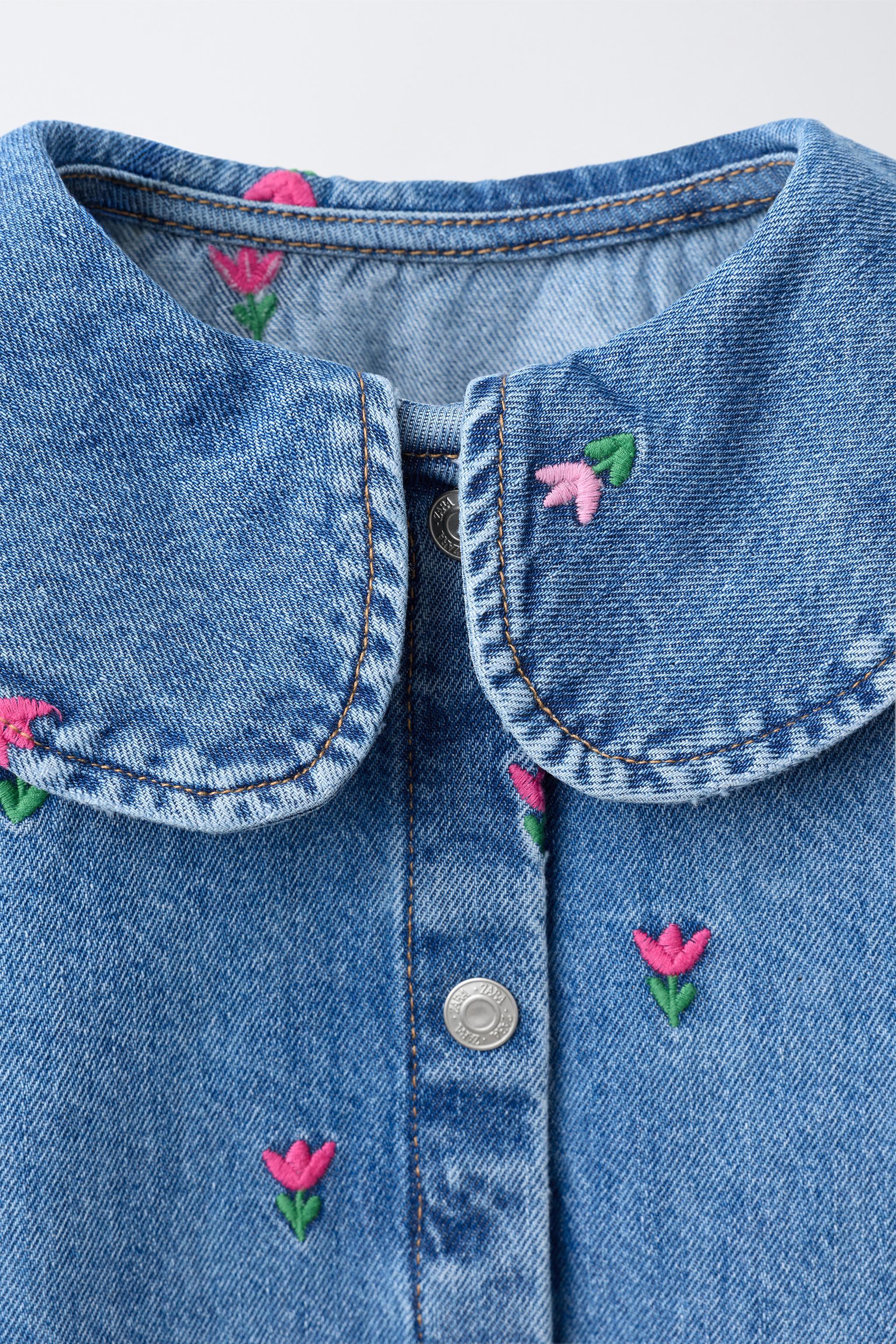 ROBE EN DENIM FLEURS BRODÉES